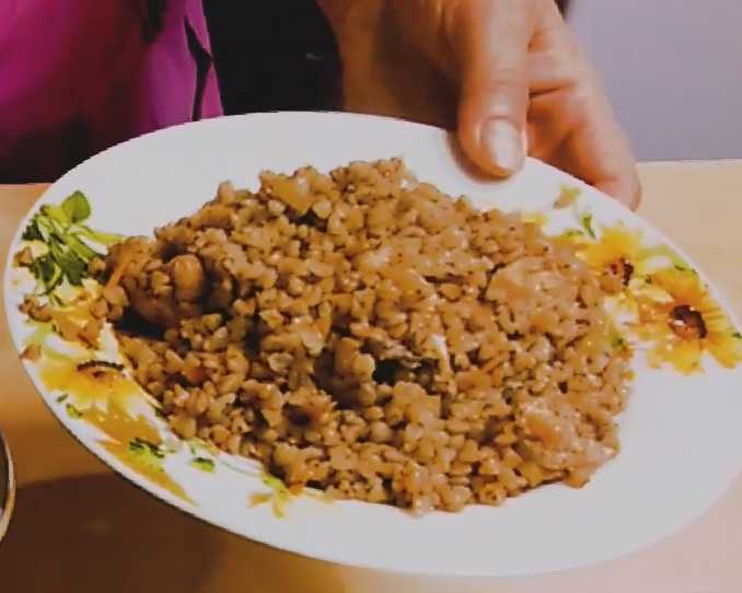 Гречневая каша, с куриной грудкой. п/о. видео.
