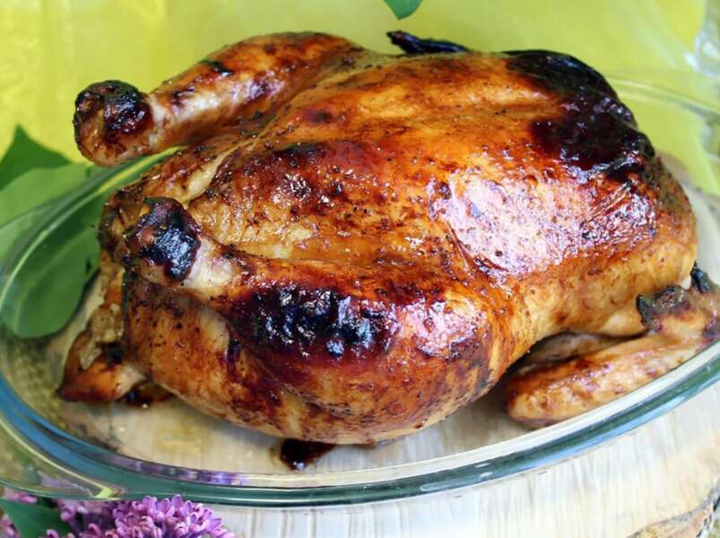 курица фаршированная печенью и рисом.