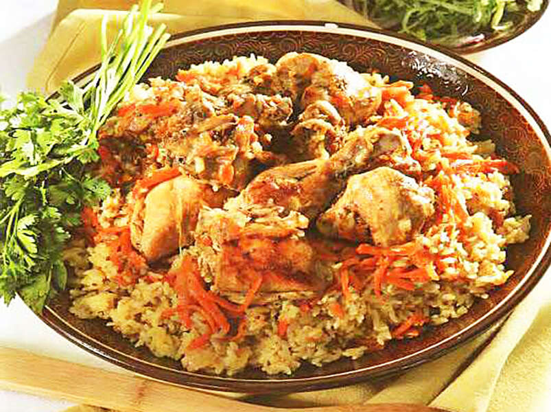 плов с курицей или из петуха.