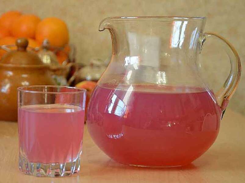 кисель из ягод.