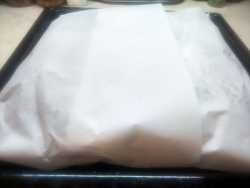 ставим противень в духовку