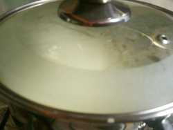 варим молочную рисовую кашу