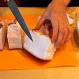 высота сала должна быть не меньше 3 см