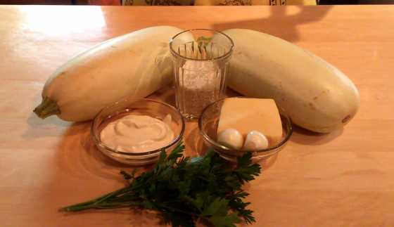 первоначальный состав продуктов кабачки фаршированные рисом и сыром.