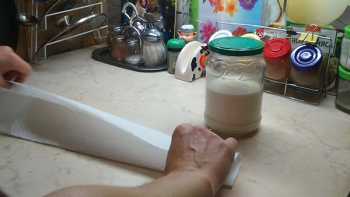 делаем полоску из бумажного полотенца