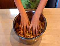 перемешиваем массу