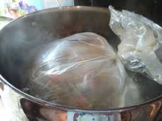 варим мясо с момента закипания 1 час