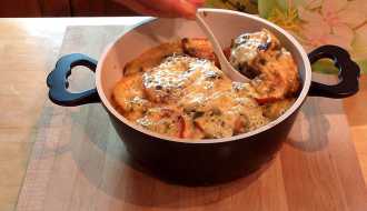 рататуй выкладываем на тарелочку слоями