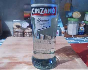 бутылка с водой