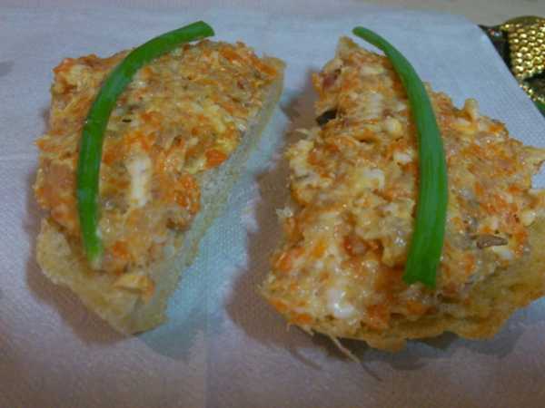 икра на бутерброде