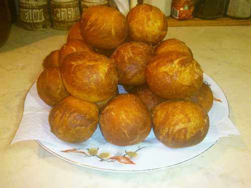 готовые баурсаки на стол