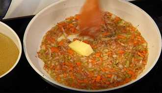 добавляем сливочное масло