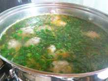 помиться суп с фрикадельками