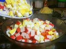 слой вареных яйц