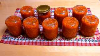 Банки укутываем на 24 часа, а затем переносим в прохладное место - у меня это погреб.