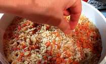 выкаем чеснок в рис