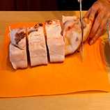 нарезаем сало на куски в 4 см