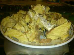 скумбрия порезенная на кусочки