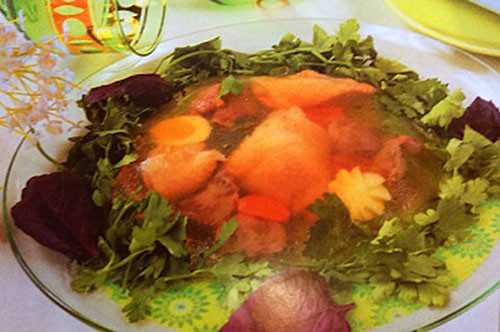 Холодец из курицы или петуха.